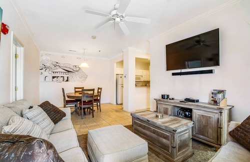 Rehoboth Beach Condominio | Sandpiper Villages condo with fast WiFi, private patio & more - near the beach