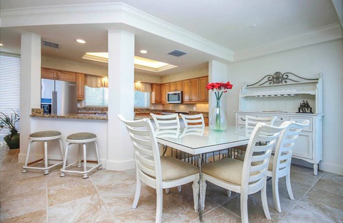 Gulf Shores Casa | Sandrift 1071 Captiva`s Premier Gulf-Front Escape: 3BR/3.5BA Retreat with