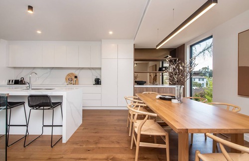 Sandringham Casa | Sandringham Sunshine Escape