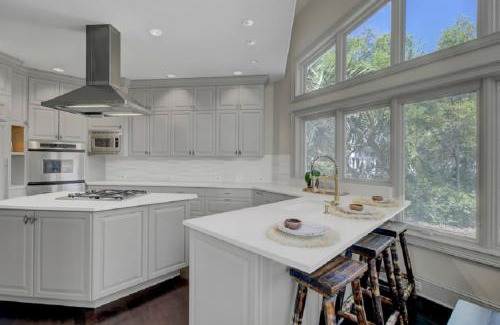Isle of Palms Casa | Sandwedge 7 by Wild Dunes, Luxury Home with Resort Amenity Access