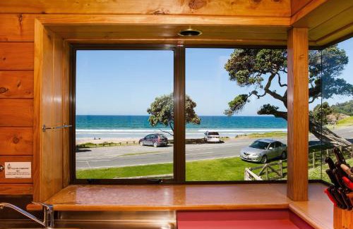 Matapouri Casa | Sandy Bay Beachfront