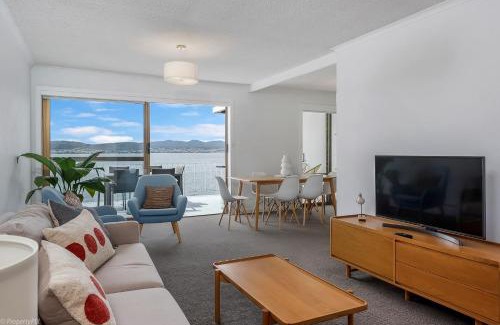 Sandy Bay Apartamento | Sandy Bay Waterfront