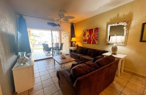 Puerto Penasco Apartamento | Sandy Beach Princesa D107 Ocean Front Resort