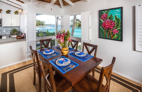 Laie Casa | ★ Sandy Beachfront Home ★ Remodelado 2017-18 / Kayaks / Lavandería / WiFi / Estacionamiento / AC.