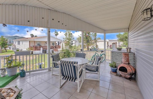 Port Isabel Casa | "Sandy Besos" Cozy Beachy Cottage, Sun, Surf & Sand! cottage