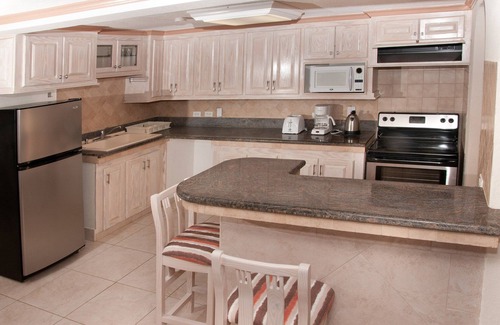 Holder's Hill Condominio | Sandy Bliss Condominiums