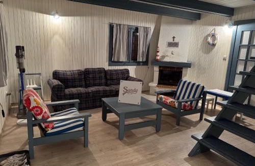 gmina Ludwin Casa | Sandy House