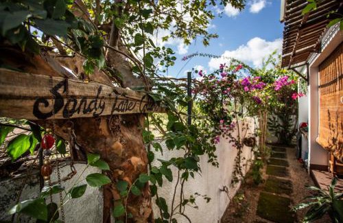 Tamarin Casa | SANDY LANE COTTAGE