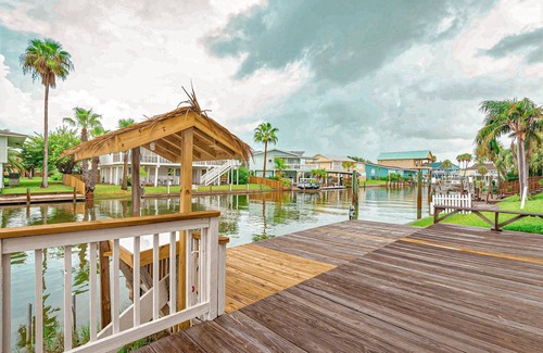Rockport Casa | Sandy Oasis