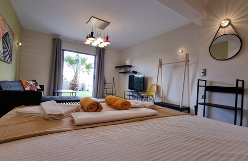Agia Marina Hotel | Sandy Point Villas Chania