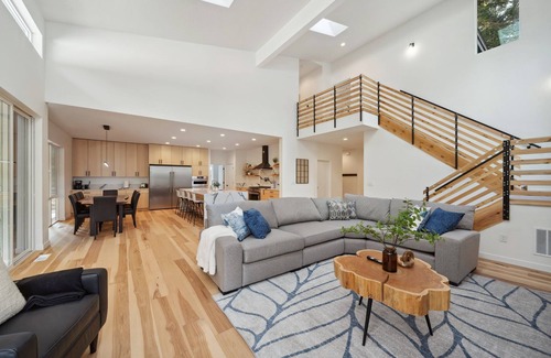 Brightwood Casa | Sandy River Group Getaway 2