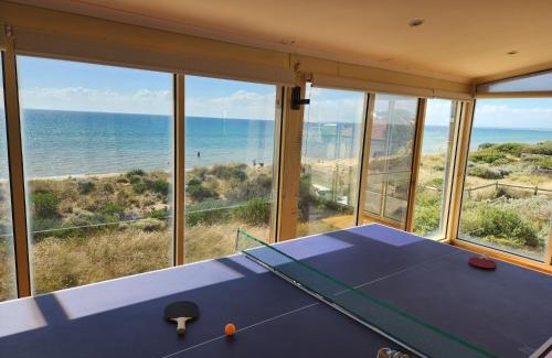 Frankston Casa | Sandy Shores Estate- Long Island