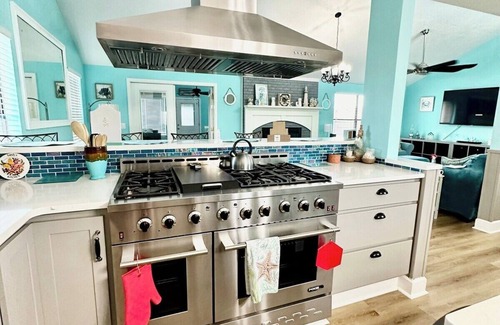 Panama City Casa | Sandy Toes 3/2 - Spacious POOL House In Panama City!!