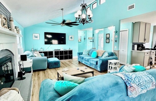 Panama City Casa | Sandy Toes 3/2 - Spacious POOL House In Panama City!!
