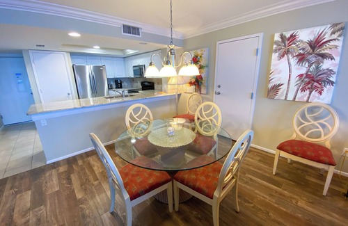 Punta Rassa Condominio | Precios especiales de verano! Perfecto para familias!