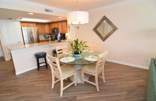 Punta Rassa Condominio | Ofertas especiales de última hora! Condominio frente al mar en Sanibel Harbour Resort