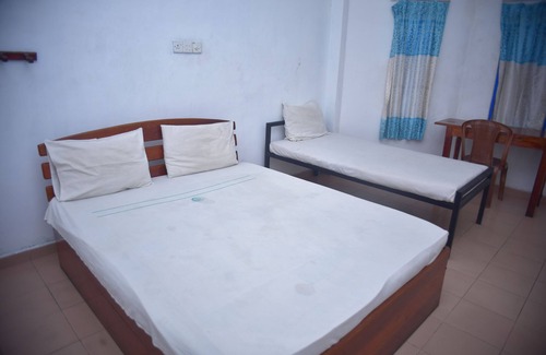 Minuwangoda Hotel | Sanri villa Katunayaka
