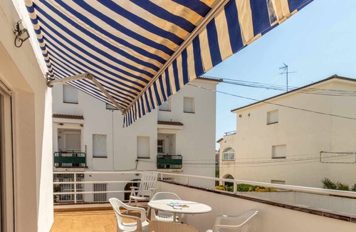 Ciudad Universitaria Apartamento | SANT CARLES 25.2 - apartamento soleado con terraza