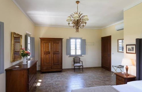 Buonconvento Villa | Sant'Ilaria - private 2 bdrs pool villa