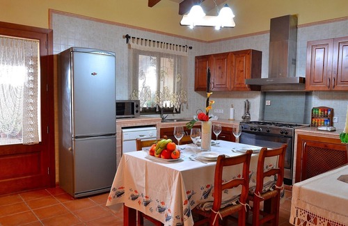 Muro Villa | Sant Vicenç 022 tradicional finca con piscina privada, espacioso jardín y WiFi