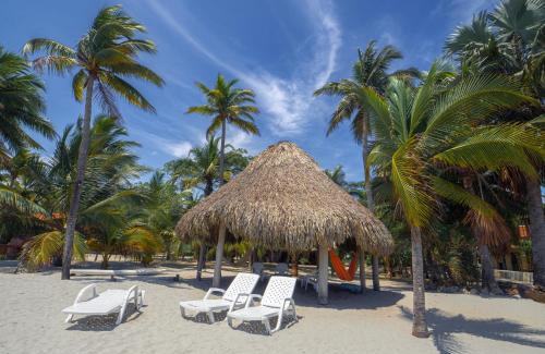 Tolu Casa | Santa Ana Del Mar House Your Beachfront Escape