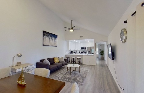 Alta Mesa Condominio | SANTA BARBARA 2BR Home|Walk to Beach|Mountain View❤️️