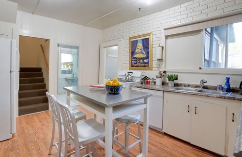 Oak Park Casa | Centro victoriano - ¡Comodidad histórica en el corazón de Santa Bárbara!