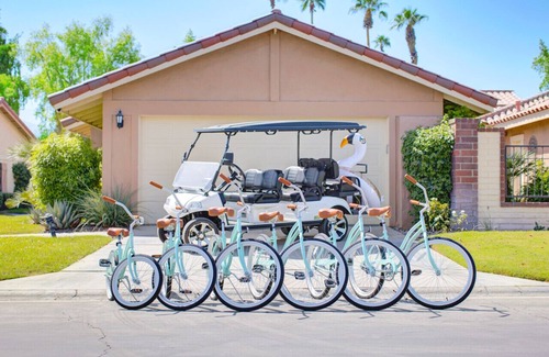 Palm Desert Apartamento | Blu Monterey - Pickleball, Golf Cart, Pools, Bikes