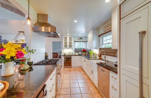 Santa Barbara Casa | Santa Barbara Vacation Rental w/ Pool & Hot Tub!