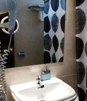 Oviedo City Centre Hotel | Santa Clara