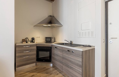 Milan Apartamento | Santa Giulia Suite - 15min Duomo / Milano Centrale ✮✮✮✮✮