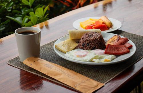 Naranjito Cabina | Santa Juana Lodge & Nature Reserve