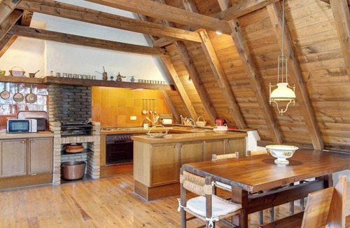 Tredos Chalet De Esquí | Chalet Santa María cerca de Baqueira-Beret by Eth Flòc