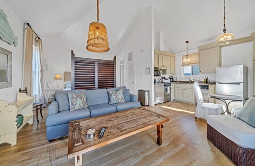 Rosemary Beach Cabaña | Santa Marta: fabuloso Carriage House - al sur de 30a - Se aceptan mascotas!