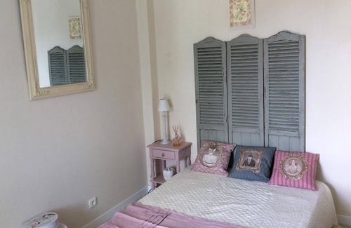 Alata Cama Y Desayuno | Santa Paola habitación con encanto, piscina, vista a la montaña, Ajaccio