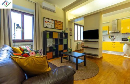 Prato Apartamento | Santa Trinità Home by TuscanyWeGo