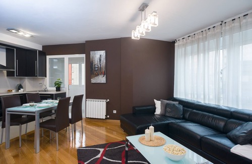 O Milladoiro Apartamento | "SantaMaria I" Moderno apartamento a 4km de Santiago, conexión WiFi-Netflix-HBO