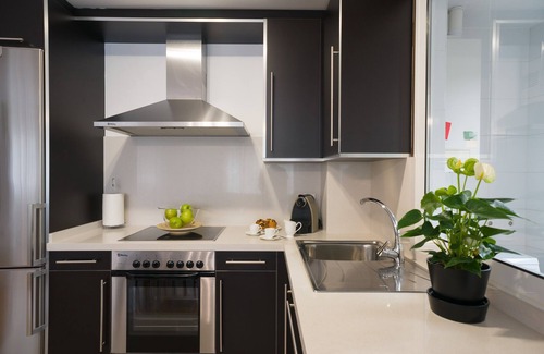 O Milladoiro Apartamento | "SantaMaria I" Moderno apartamento a 4km de Santiago, conexión WiFi-Netflix-HBO