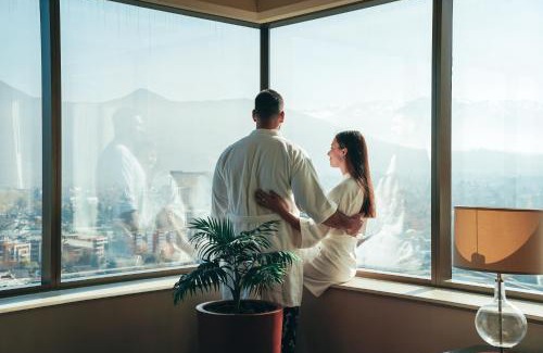 Apoquindo Hotel | Santiago Marriott Hotel