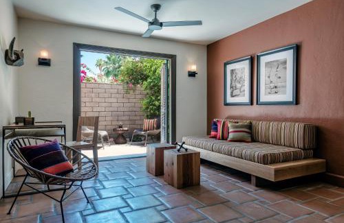Tahquitz River Estates Complejo | Santiago Resort - Palm Springs Premier Gay Men’s Resort
