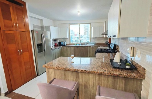Ensanche Naco Apartamento | Santo Domingo Bachelor Party 4BR Luxury City Center PH3
