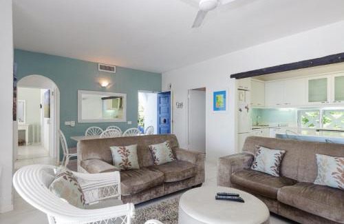 Shaka's Rock Apartamento | Santorini Akrotiri 28 (Family Only)