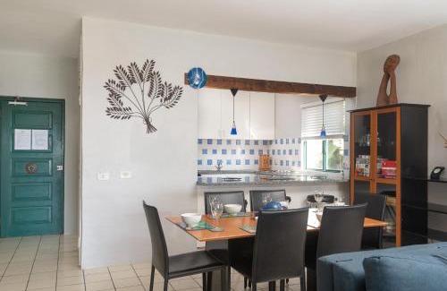 Shaka's Rock Apartamento | Santorini Kamari 15 Family Only