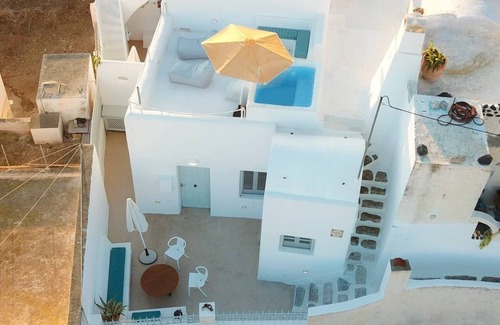 Emporio Casa | Santorini-atesora villa de fresas tradicional