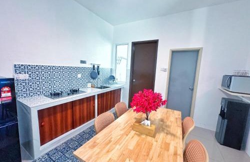 Tasek Gelugor Casa | Santorini Vibes Penang - Tasek Gelugor