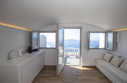 Firostefani Apartamento | Santorini View Studios-Adults Only
