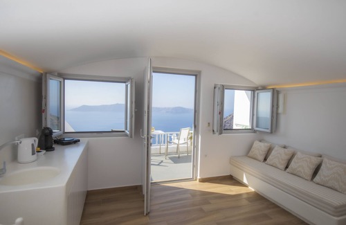 Firostefani Apartamento | Santorini View Studios-Adults Only