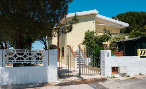 San Giovanni Casa | Santu Juanne -Ammentos Posada- a due passi dalla spiaggia