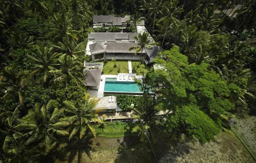 Kedewatan Villa | Santun Luxury Private Villas