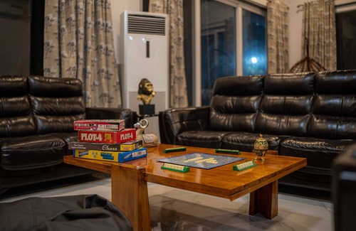 Ganaur Otro | Santushti Farmhouse
